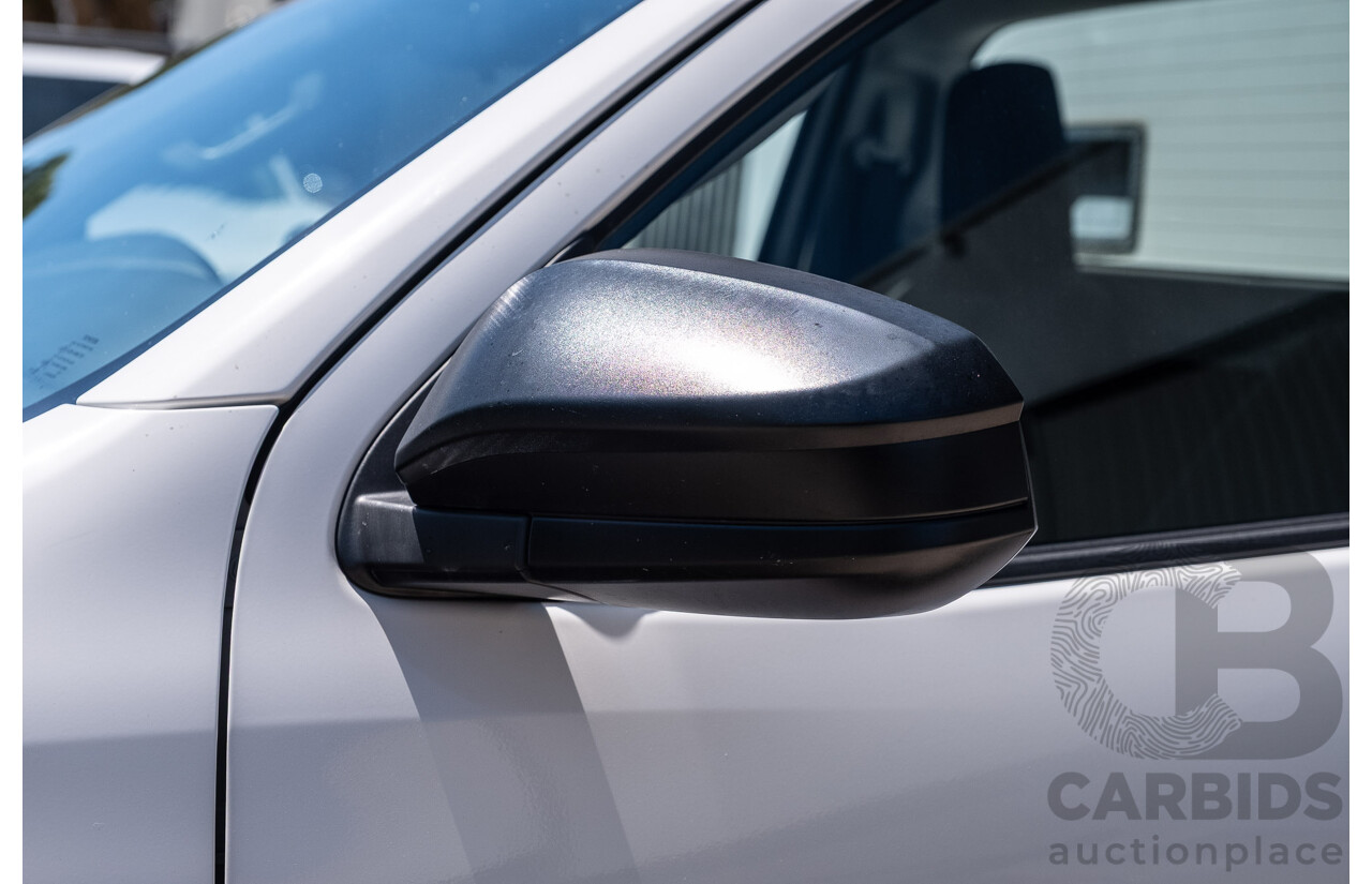 11/2023 Toyota Hilux Workmate (4x2) TGN121R C/Chas Glacier White 2.7L