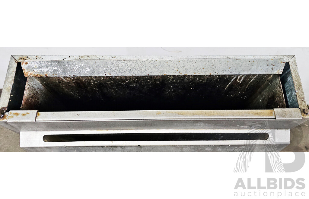 F.E.D Frymax 5 Burner Gas Fryer W/ Frying Baskets