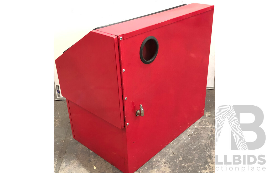 Toolpro 100 Litre Sandblasting Cabinet