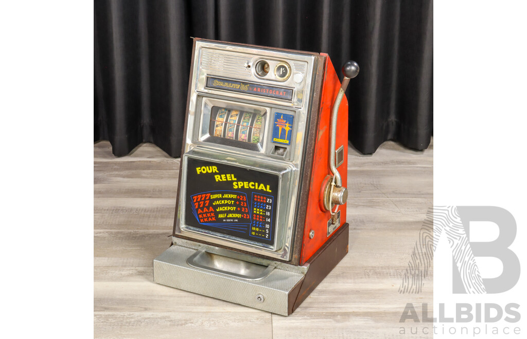 Vintage Starlite '66' Aristocrat One Arm Bandit