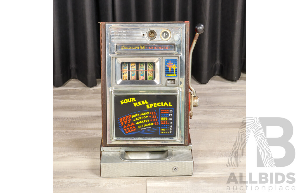 Vintage Starlite '66' Aristocrat One Arm Bandit