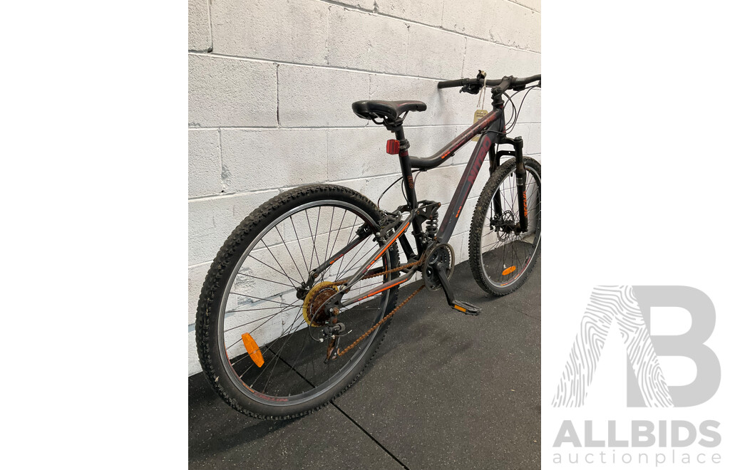 NITRO TRAVERSE Mountain Bike