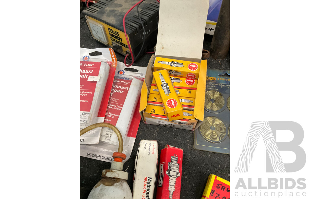 Assorted Automotive Accessories and Car Parts