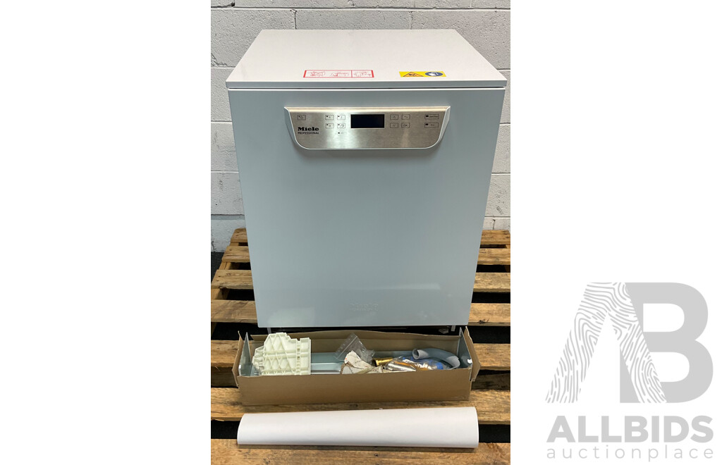 MIELE PG8059W White Commercial Freshwater Freestanding Dishwasher - RRP $9,537