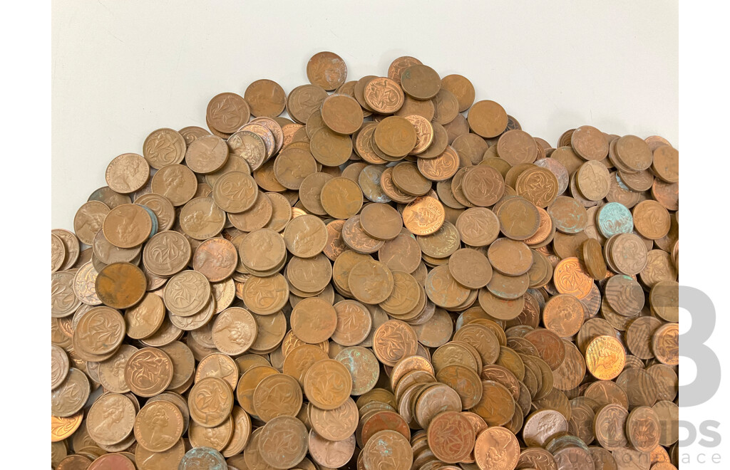 Collection of Australian Two Cent Coins, Examples Spanning 1966 to 1989 - Approximately 9.7 Kilograms