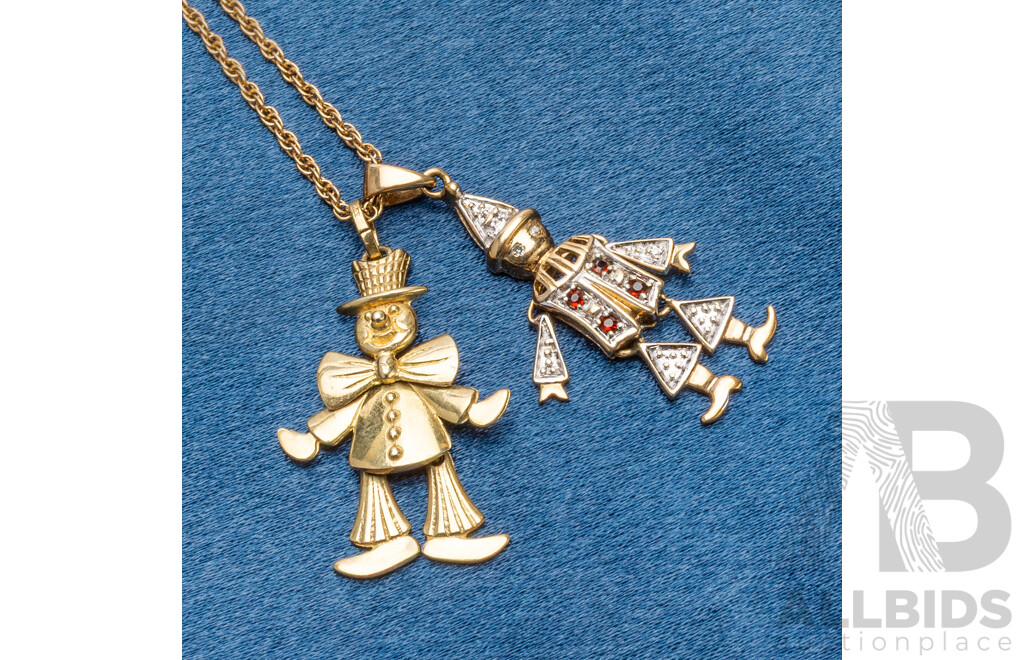 9ct Yellow Gold Scarecrow and Clown Necklace - 7.25gms