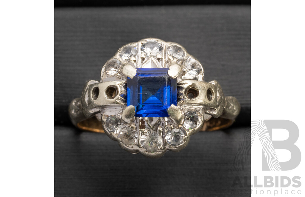 9ct White/Yellow Gold Ring with Princess Cut Blue Sapphire and White Sapphire Halo - Size L