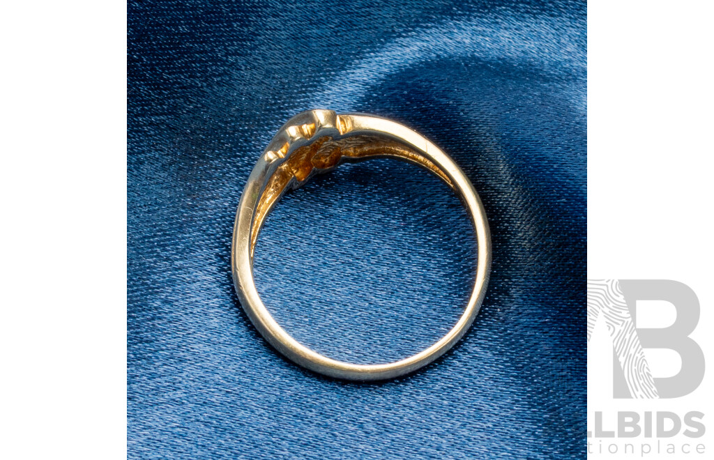 9ct Yellow Gold Intertwined Wave Ring - Size R