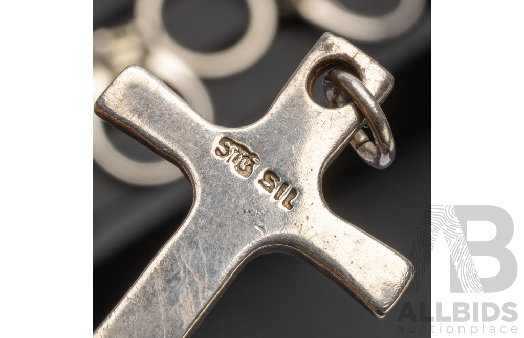 925 Sterling Silver Assorted Rings, Pendants and Bracelet. Lot of 7 - 67.65gms