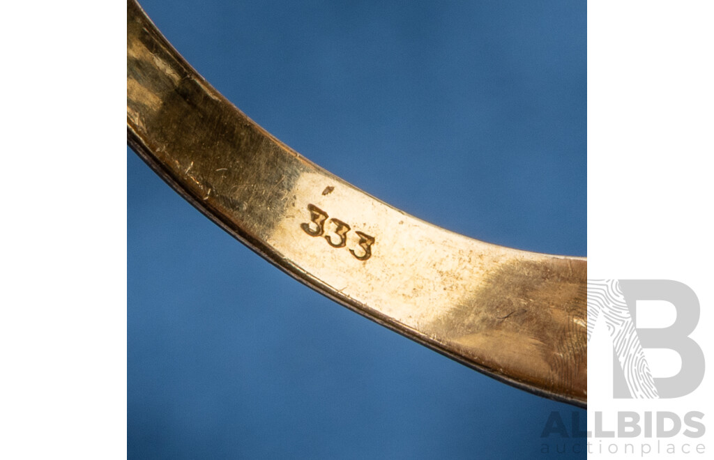 8ct Yellow Gold Rings. Lot of 2 - 5.54gms