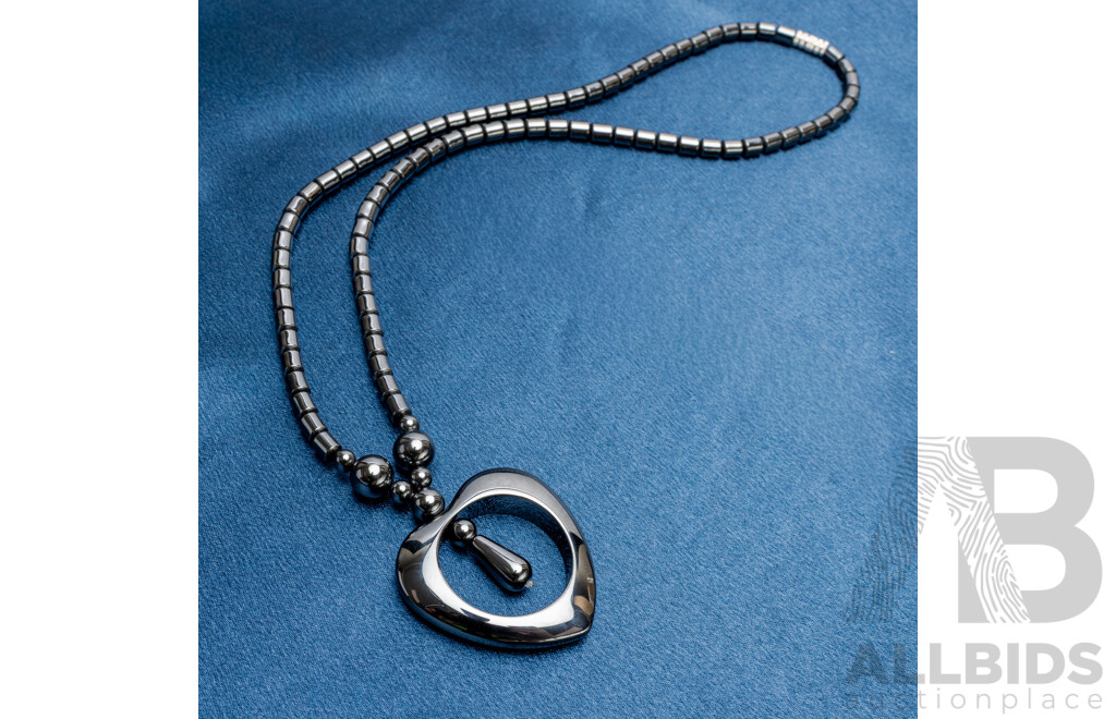 Hematite Heart Necklace - Length 46.5cms