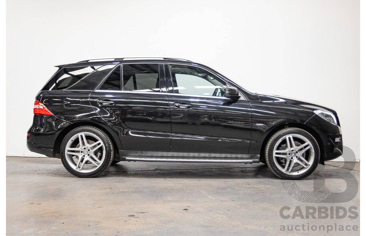04/2012 Mercedes-Benz ML350 AMG Pack CDI Bluetec (4x4) 166 4d Wagon Obsidian Black Metallic Turbo Diesel 3.0L