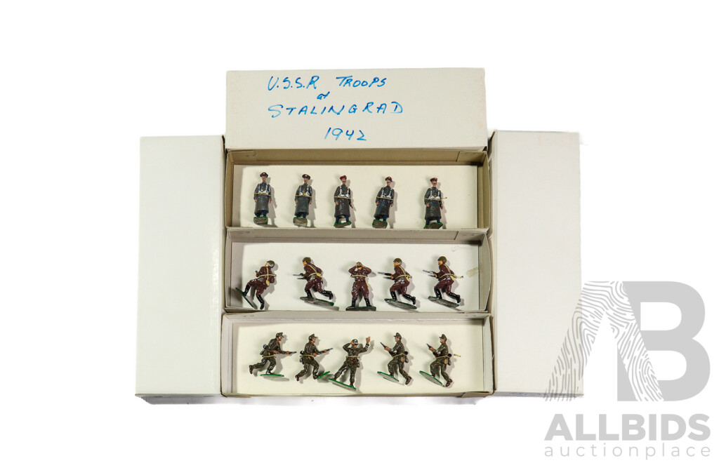 Vintage Cast Lead WW2 Military Figures, 1942 USSR Troops at Starlingrad, 1942 German Infantry of the 5thlight Division of the Africa Corps, 1939 Grenadier Guards