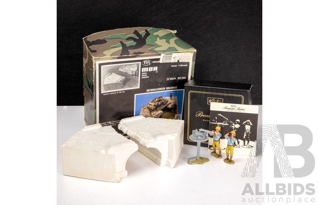 W. Britain Cast Premier Series Cast Lead Vickers Machine Gun with Two M.G.C Gunners, Created by Charles Biggs, Made in England with MDA Plaster Demolished Diorama Bridge