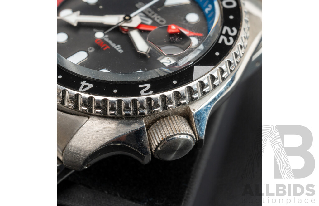 Seiko Automatic GMT 4R34-00F0 Mens Watch