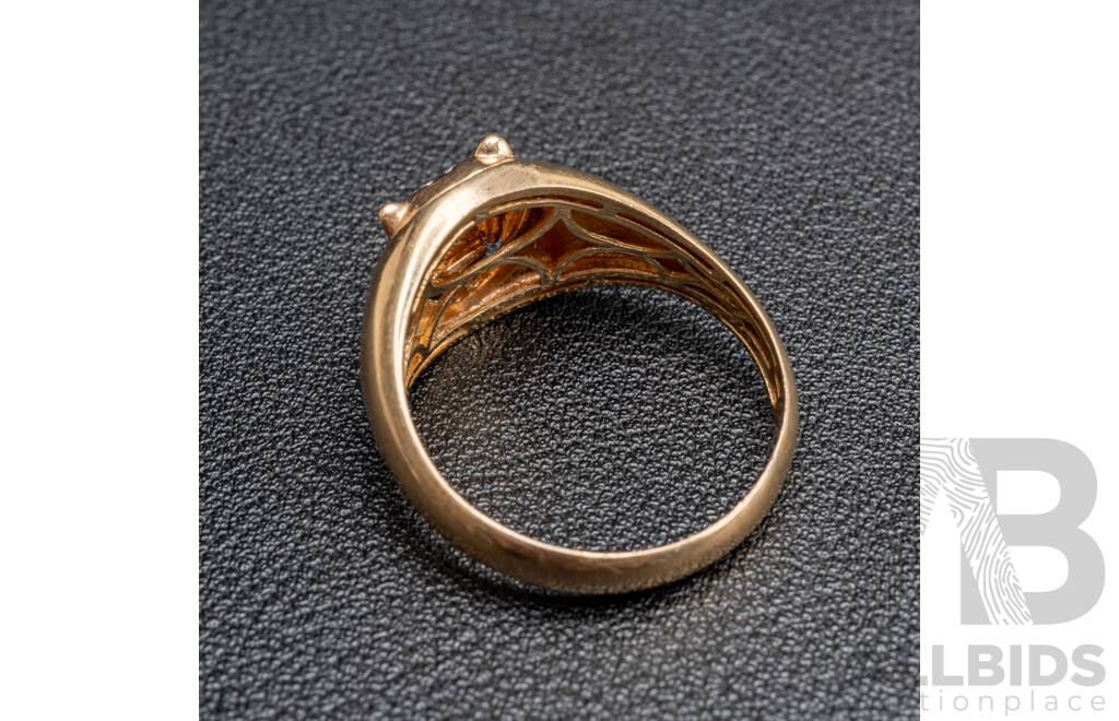 9ct Diamond & Ruby Set Jaguar Head Ring, TDW 0.02ct, Size S1/2, 4.73 Grams