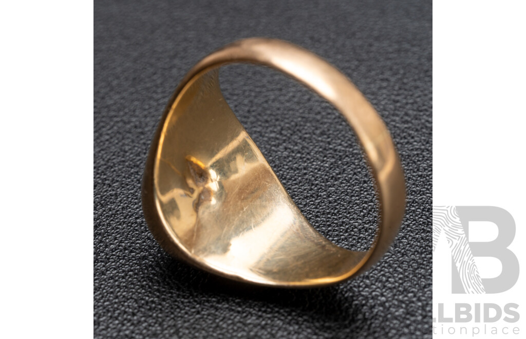 9ct Vintage Ruby Cabochon Signet Ring, Size U, 5.21 Grams