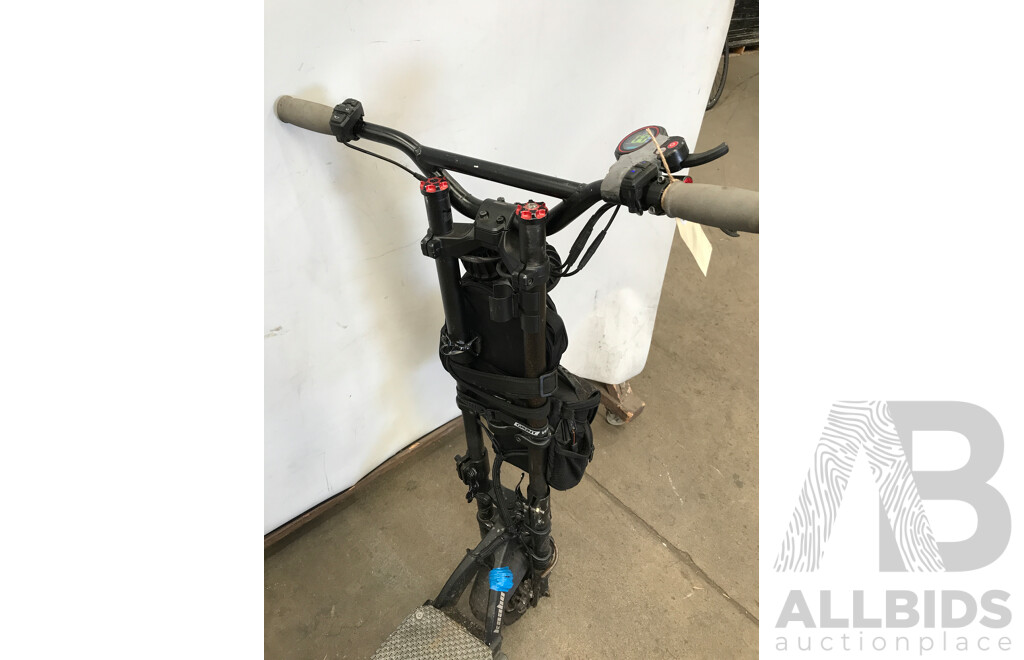 Kaabo Wolf Warrior X Electric Scooter