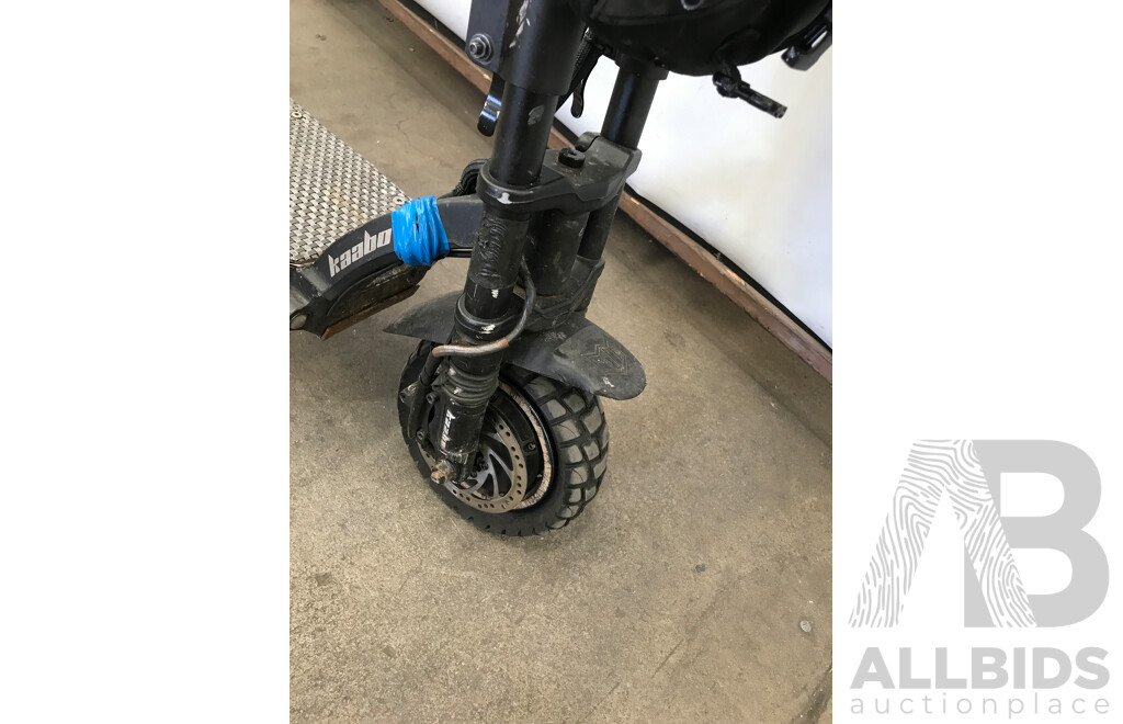 Kaabo Wolf Warrior X Electric Scooter