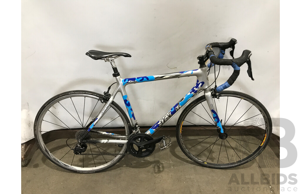 Giant 11 Speed Road Bike