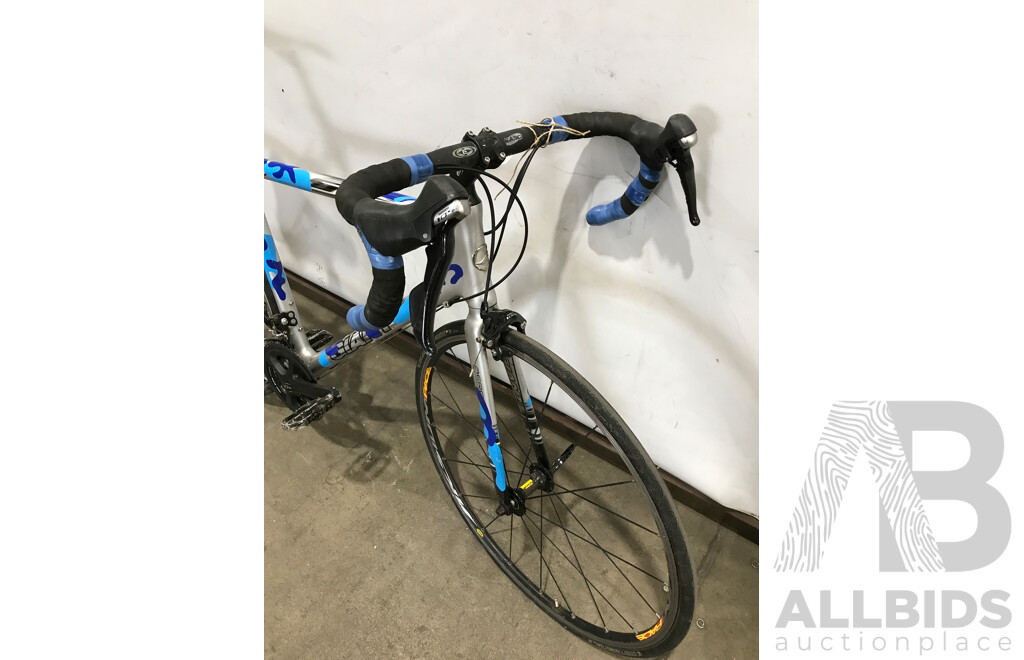 Giant 11 Speed Road Bike