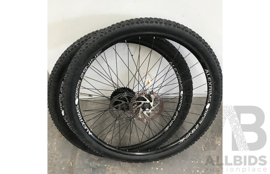 Pair of Arisun Mount Bona 29 Inch Tyre with Wheels