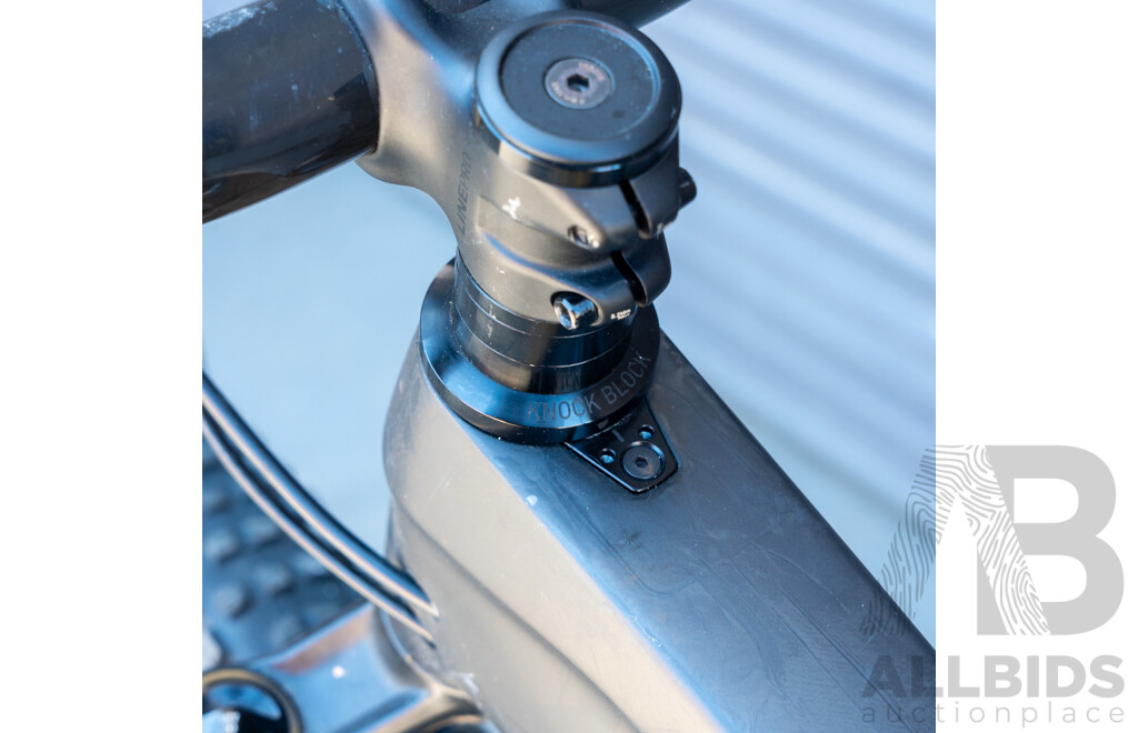 Trek Top Fuel 24 Speed Mountain Bike