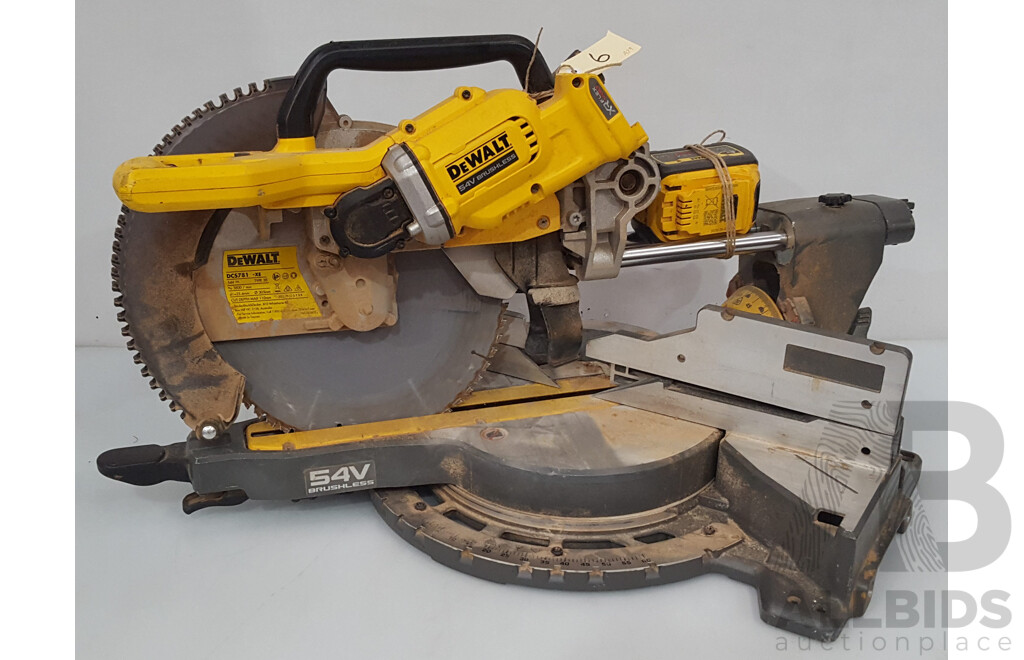 DeWalt (DCS781-XE) 54V XR FLEXVOLT 305mm Mitre Saw