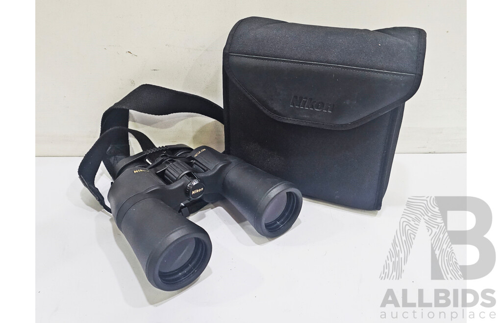 Nikon (A211) Aculon 10x42 Binoculars