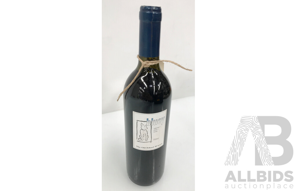 750ml Bottle of Old School Winery Bluey Cabernet + Shiraz + Honey