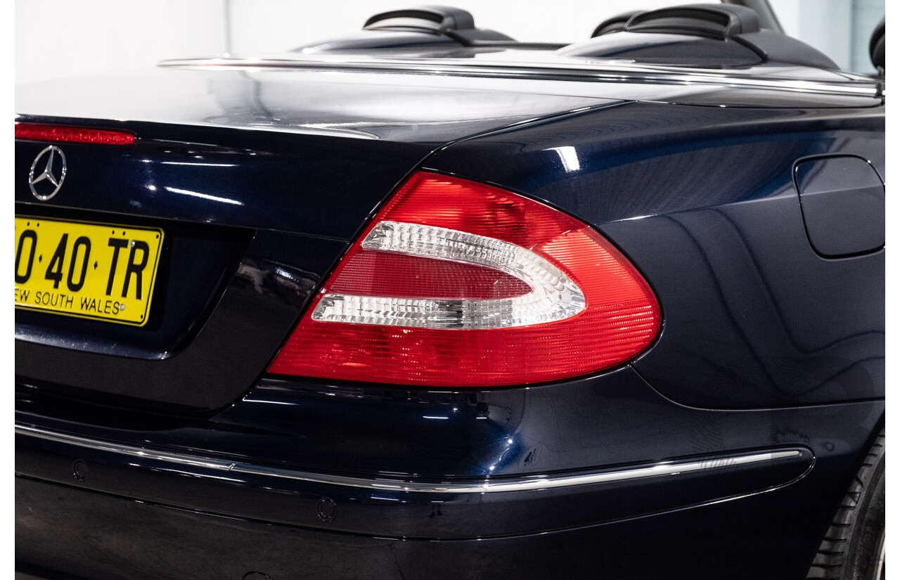 3/2004 Mercedes-Benz Clk320 Avantgarde A209 2d Cabriolet Tanzanite Blue Metallic V6 3.2L