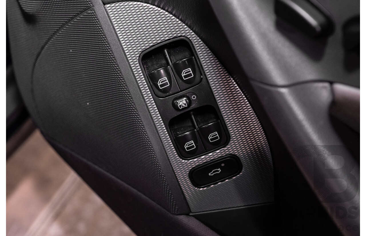 3/2004 Mercedes-Benz Clk320 Avantgarde A209 2d Cabriolet Tanzanite Blue Metallic V6 3.2L