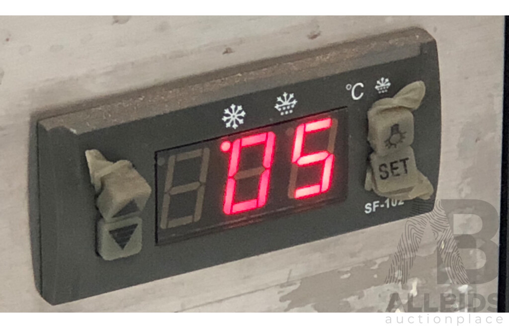 Thermatech 160 Litre Benchtop Display Showcase Fridge