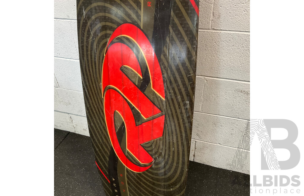 Bumble Bee Wakeboard Ron Marks