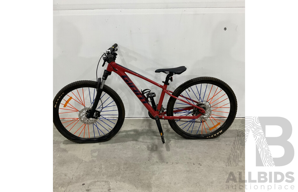 Giant Talon Bike - Size XS