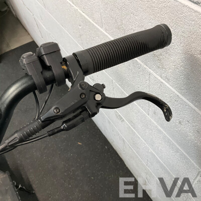 Kintech Electric Scooter