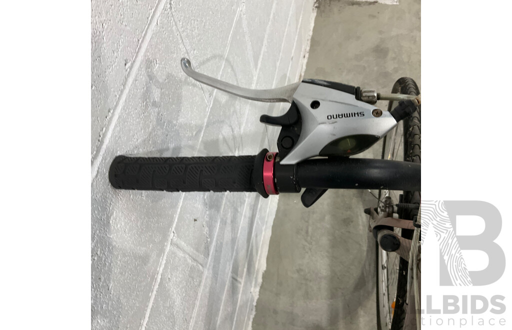 Giant Elwood SE Bike - Brown - Size 19''