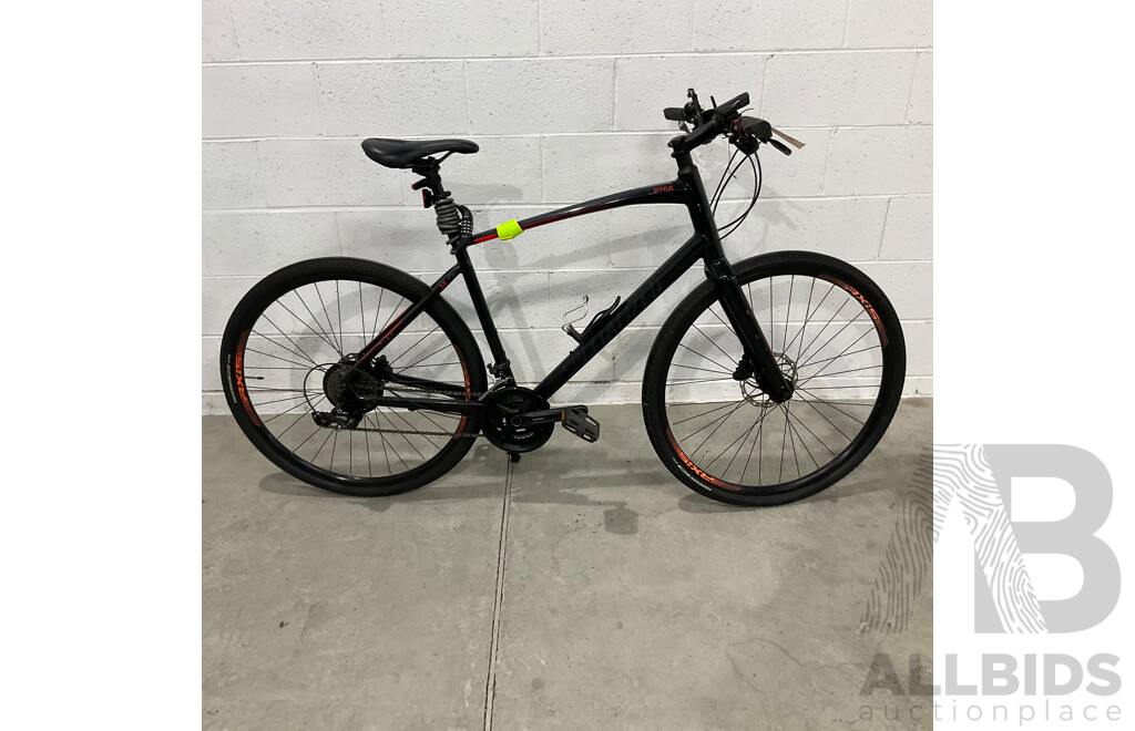 SPECIALIZED Sirrus Bike - Size XL