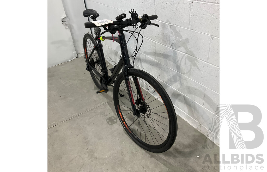 SPECIALIZED Sirrus Bike - Size XL