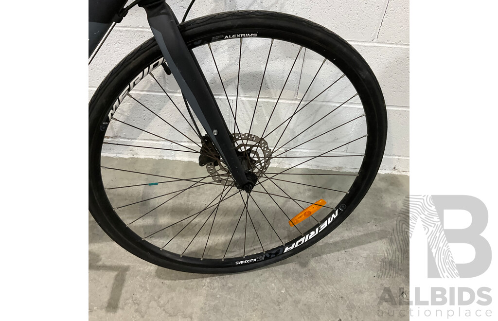 Merida Speeder 20 Road Bike - Size L - Dark Grey