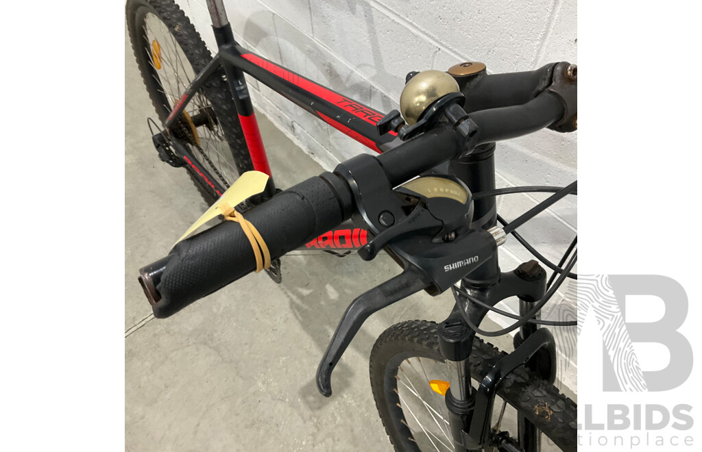 Radius Targa 30 Mountain Bike - Size L - Red
