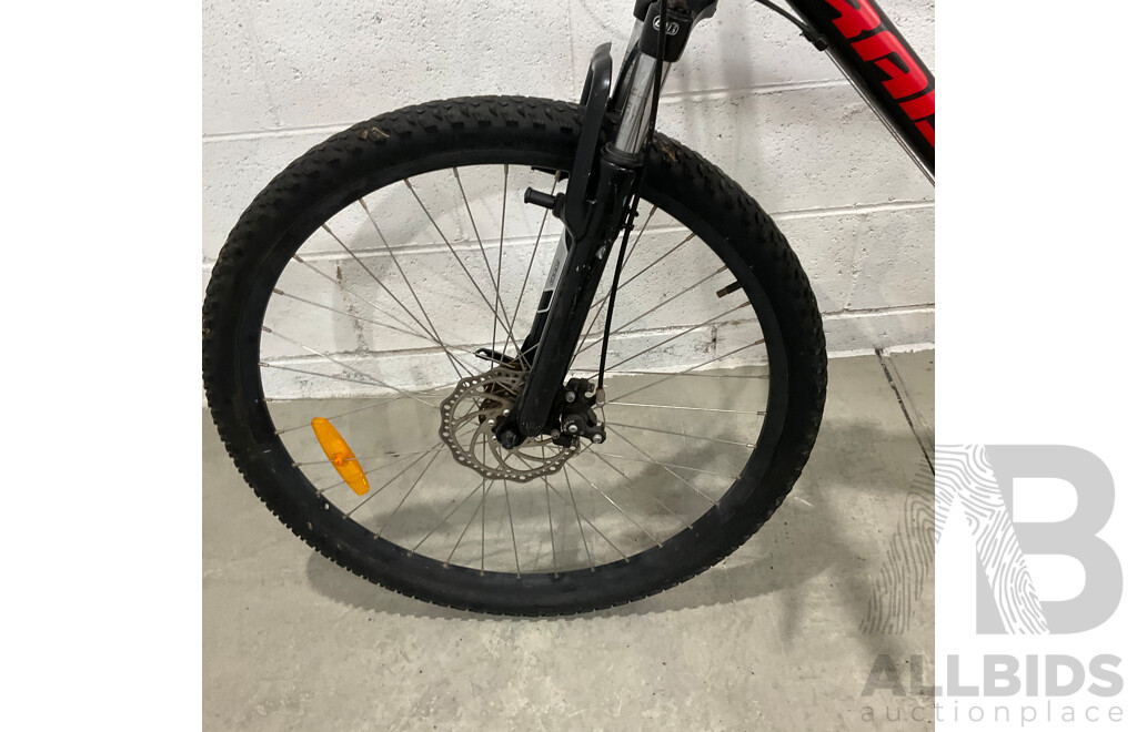Radius Targa 30 Mountain Bike - Size L - Red