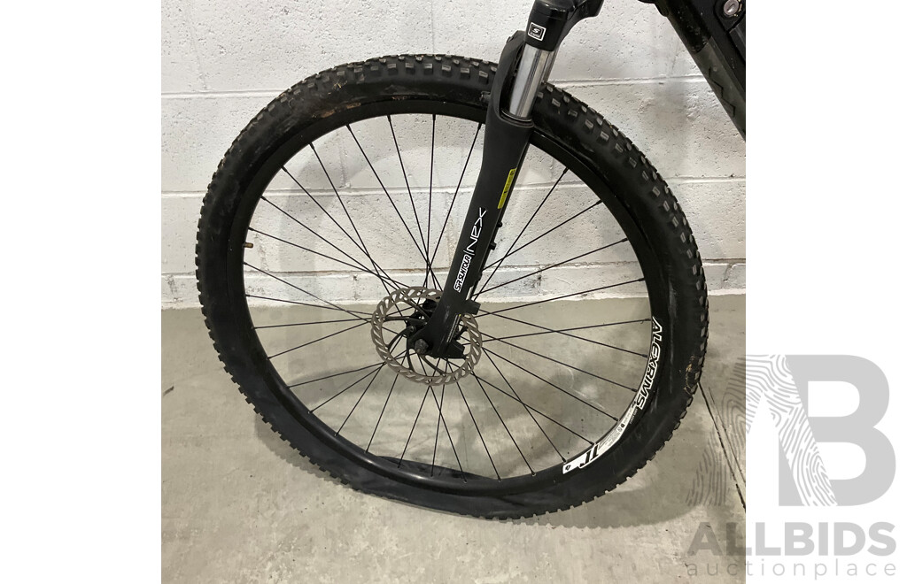 NCM Venice Plus E-Bike - Size 28