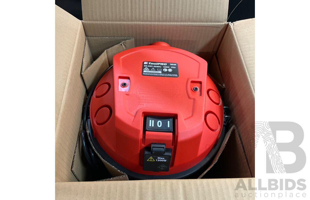 ToolPRO 35L Wet&Dry Vacuum Cleaner