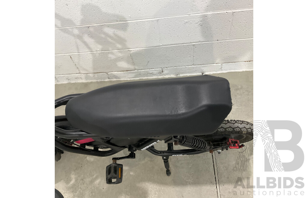 Roadrunner V3 Electric Bike