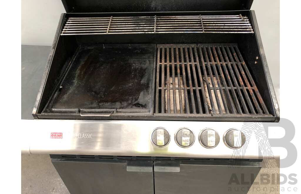 Ziegler & Brown Four Burner LPG Barbecue