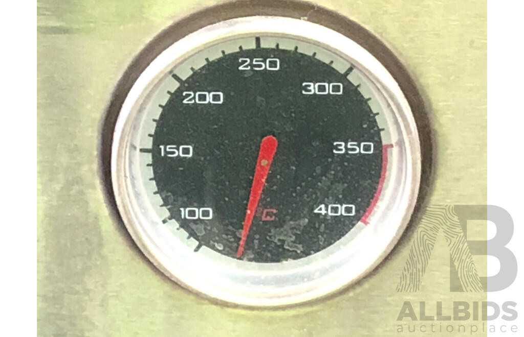 Grand Hall LPG Outdoor Pizza Oven