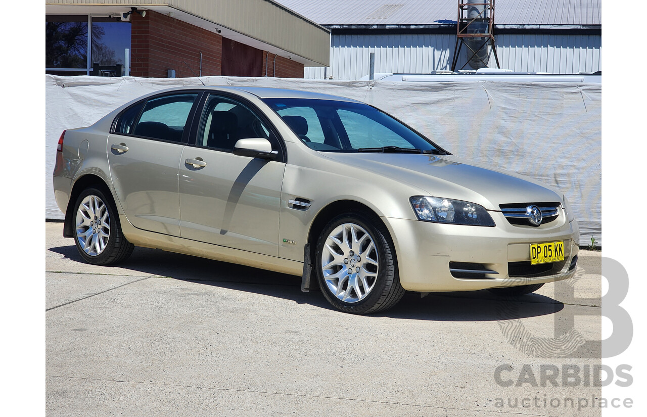 5/2010 Holden Commodore International VE MY10 4d Sedan Gold 3.0L