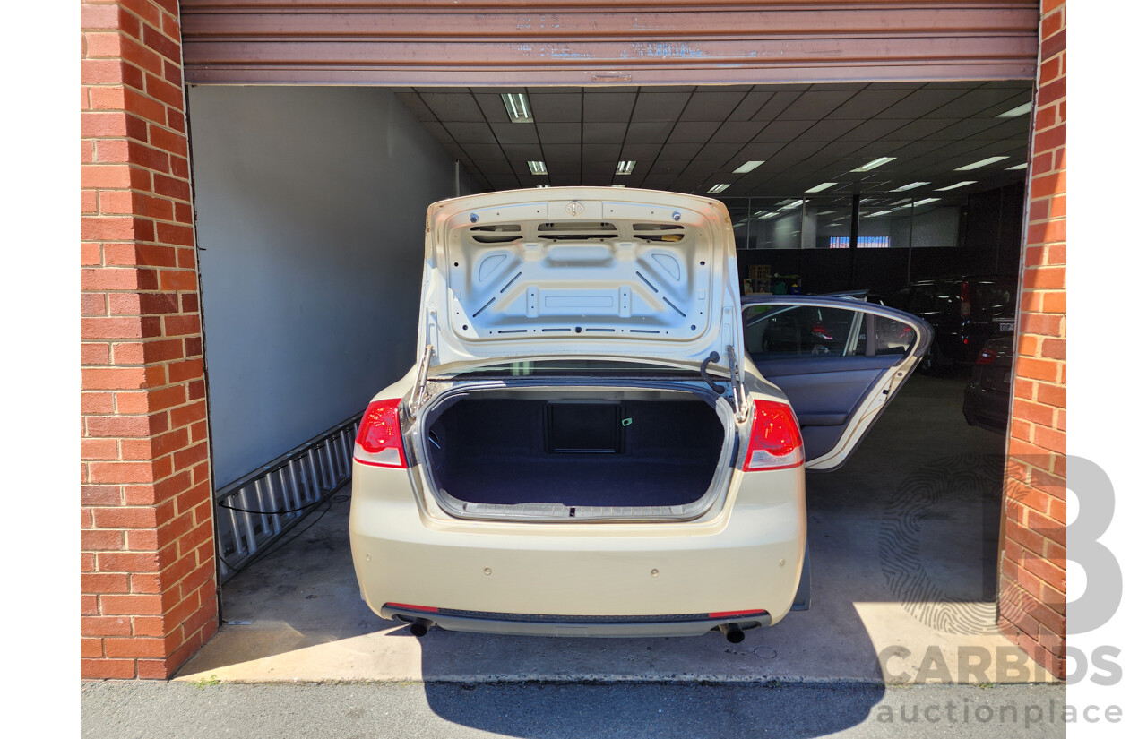 5/2010 Holden Commodore International VE MY10 4d Sedan Gold 3.0L