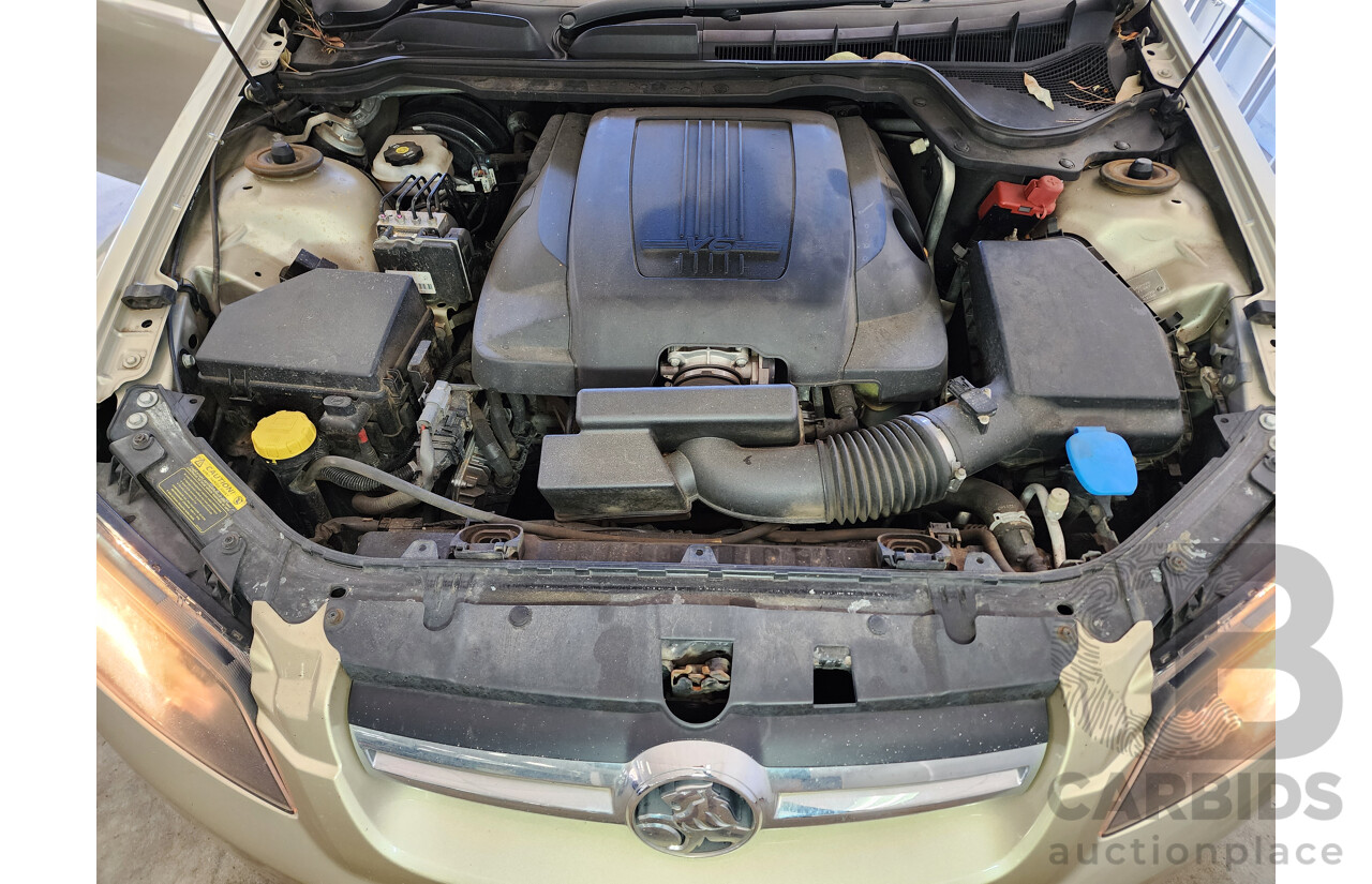 5/2010 Holden Commodore International VE MY10 4d Sedan Gold 3.0L